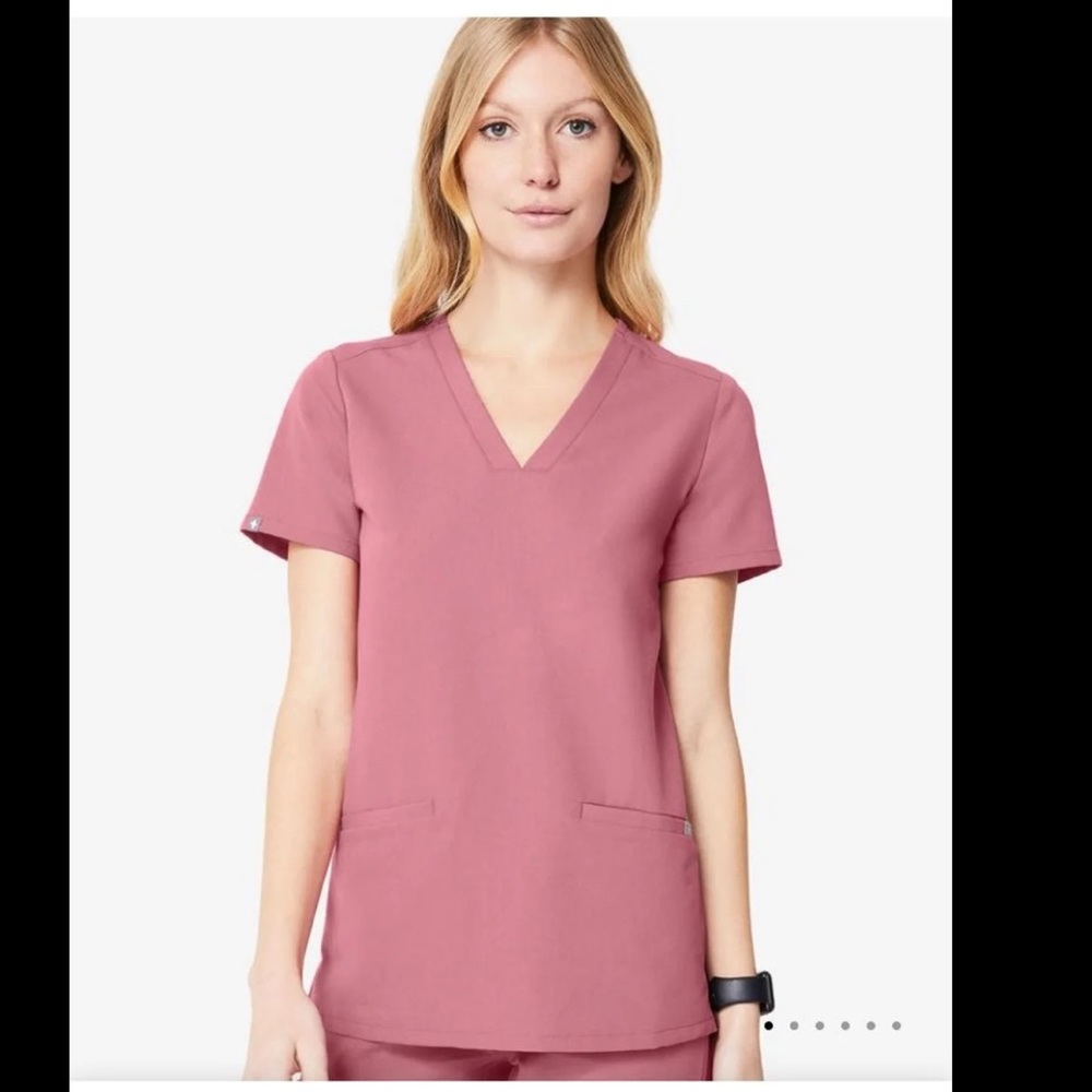 Figs Mauve Casma Scrub Top